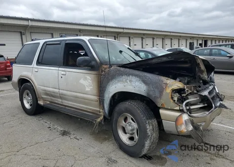 2000 Ford Explorer Eddie Bauer z USA, uszkodzony, nr VIN 1FMDU84P8YZB06825